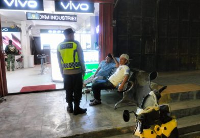 Patroli Malam Polsek Teunom Rutin Digelar, Cegah Gangguan Kamtibmas