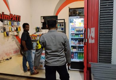 Personel Polsek Setia Bakti Intensifkan Patroli Harkamtibmas untuk Ciptakan Situasi Aman dan Kondusif