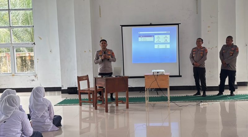 Kapolres Aceh Jaya Buka Sosialisasi SPMB SMA Kemala Taruna Bhayangkara di SMP Unggul Calang